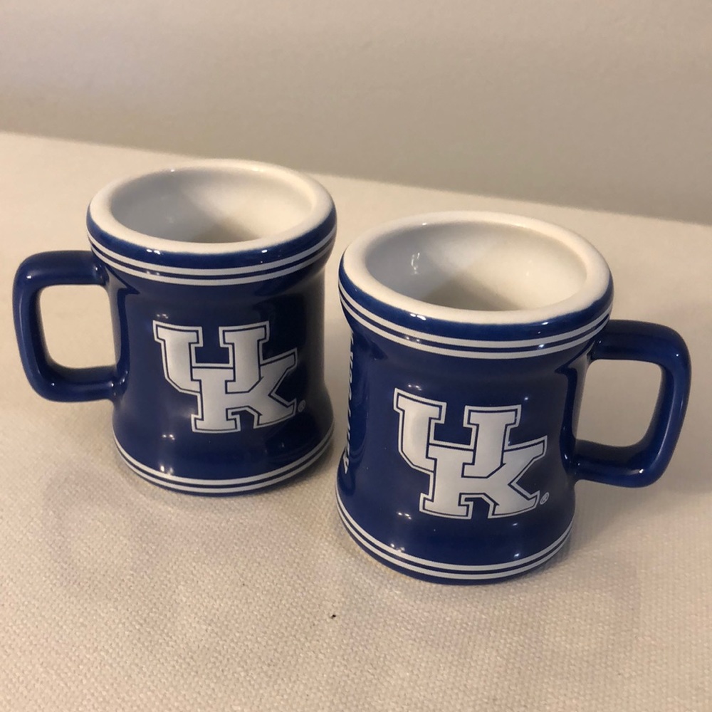 Collegiate U.K. Kentucky Shot/Glass Handled Mug. Raised Emblem
